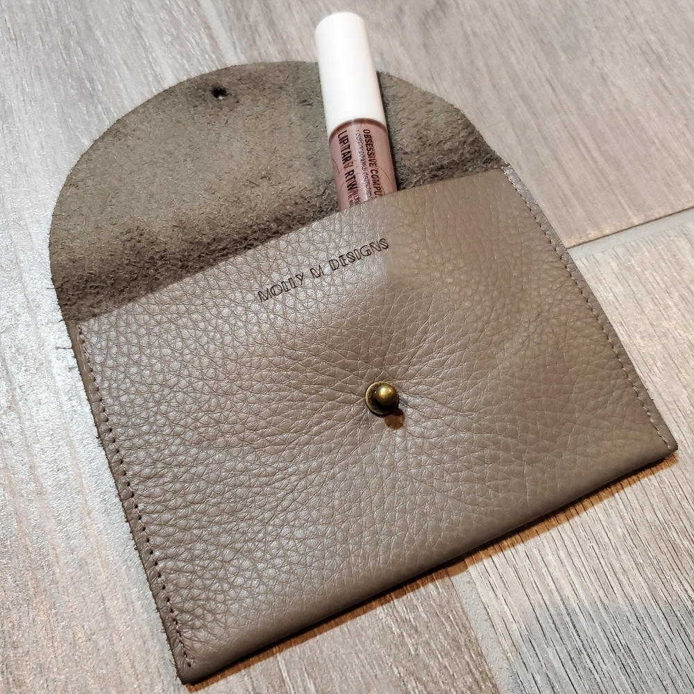 Molly M Designs Taupe Envelope Pouch/wallet NEW!